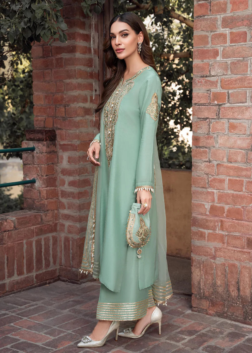 Zareen | Mint Green Khaddi Silk Embroidered Suit