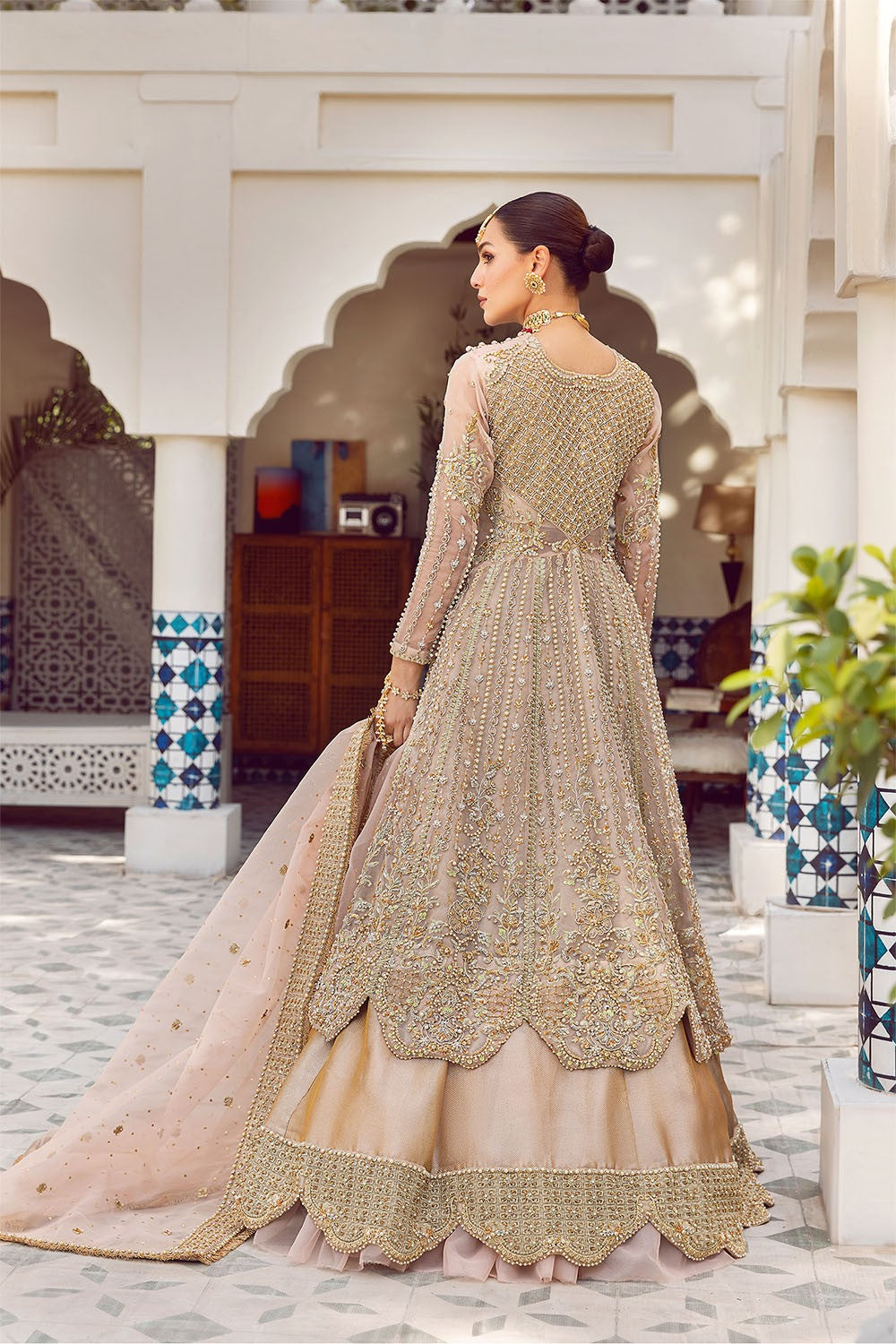 Rani Mehal | Pink Organza Embellished Bridal Lehenga