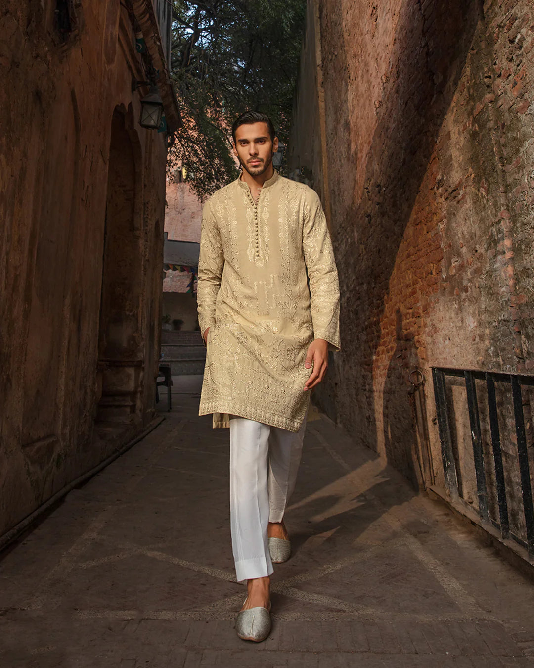 Faiza Saqlain Pastel Yellow Embroidered Karandi Kurta