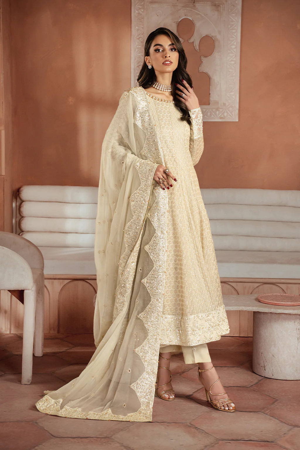 Iznik | Off White Chiffon Embroidered Pishwas