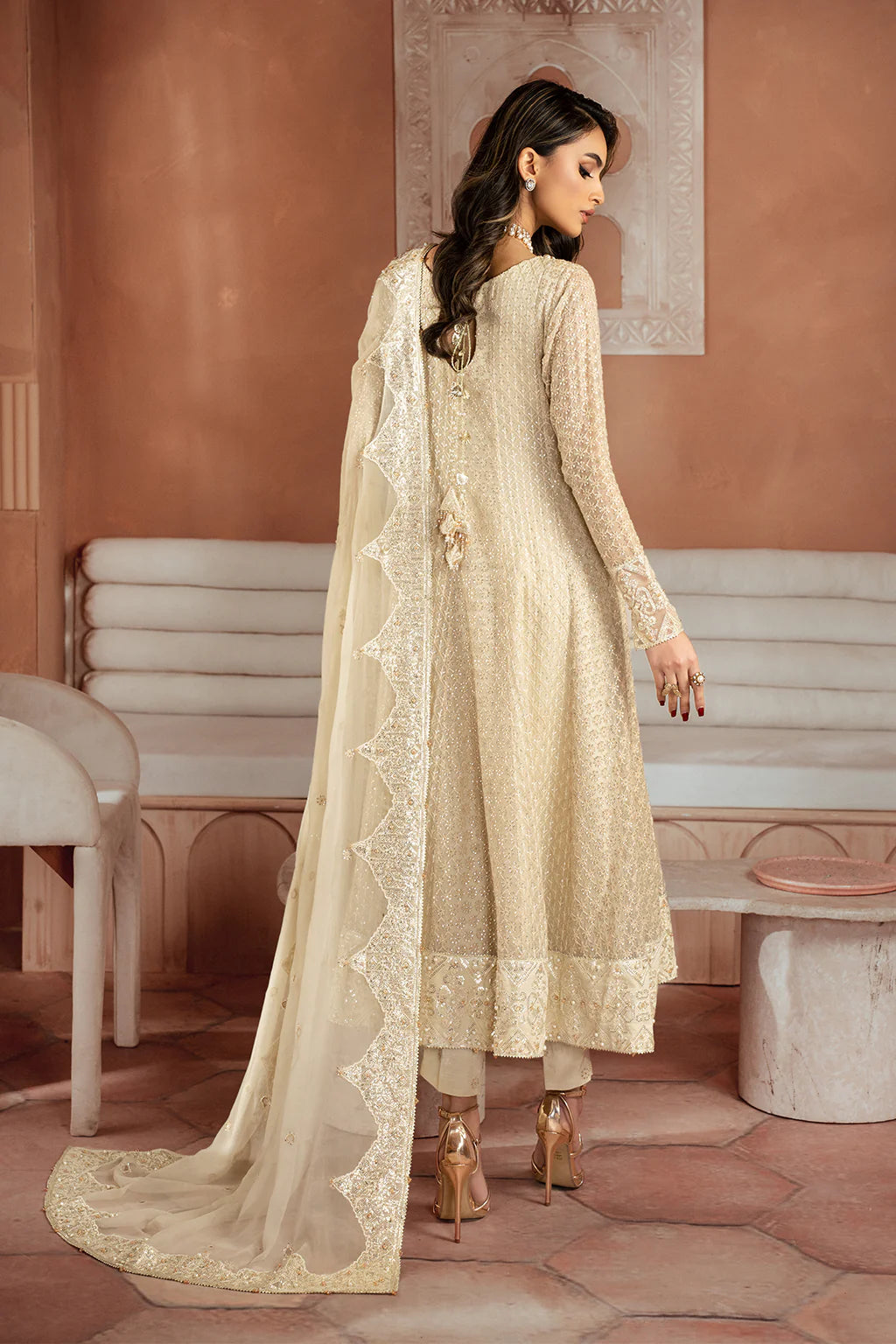 Iznik | Off White Chiffon Embroidered Pishwas