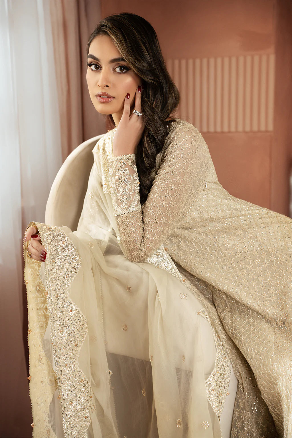 Iznik | Off White Chiffon Embroidered Pishwas