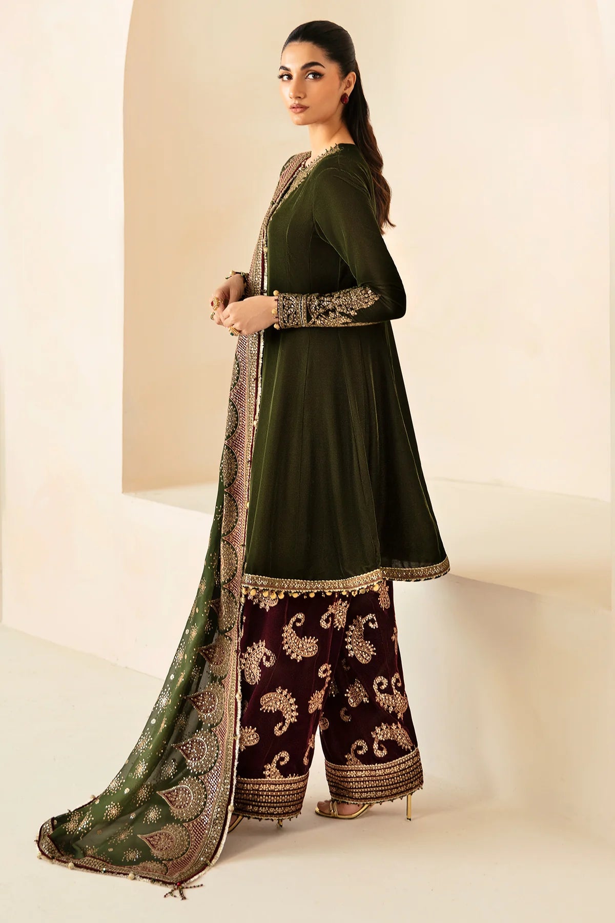 Jasmin | Green Embroidered Velvet Suit