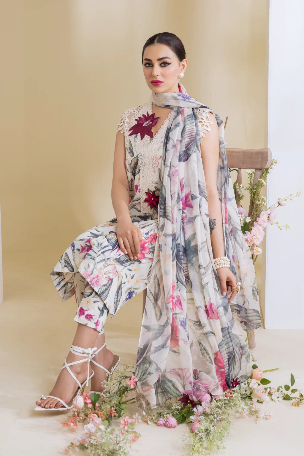 Trumpet | Printed Floral Lawn