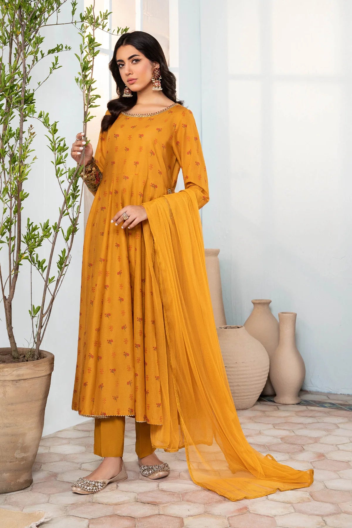 Maria B | Luxury Pret Embroidered Lawn