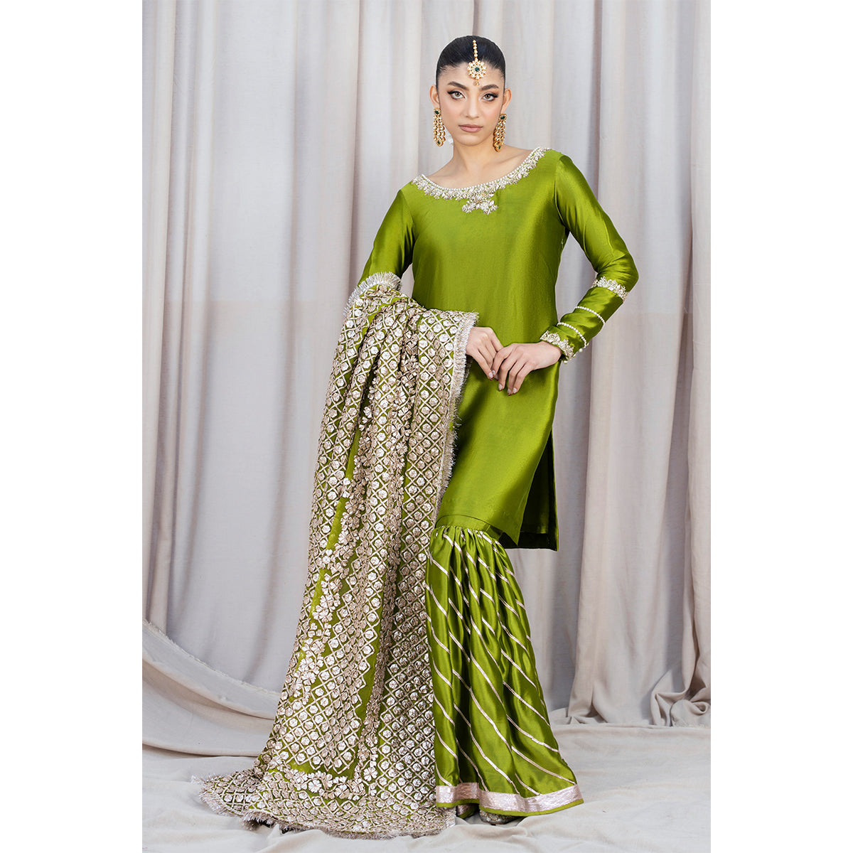 HINNA | Green Silk Embellished Gharara