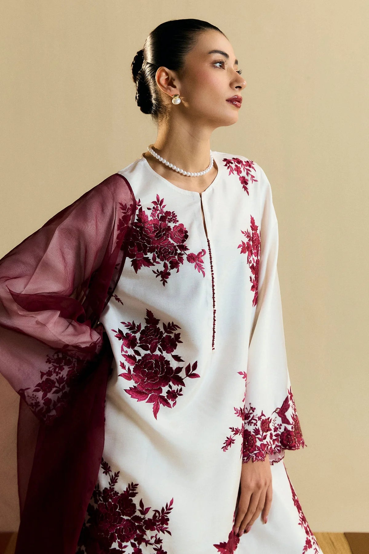 Zara ShahJahan | White Raw Silk Suit