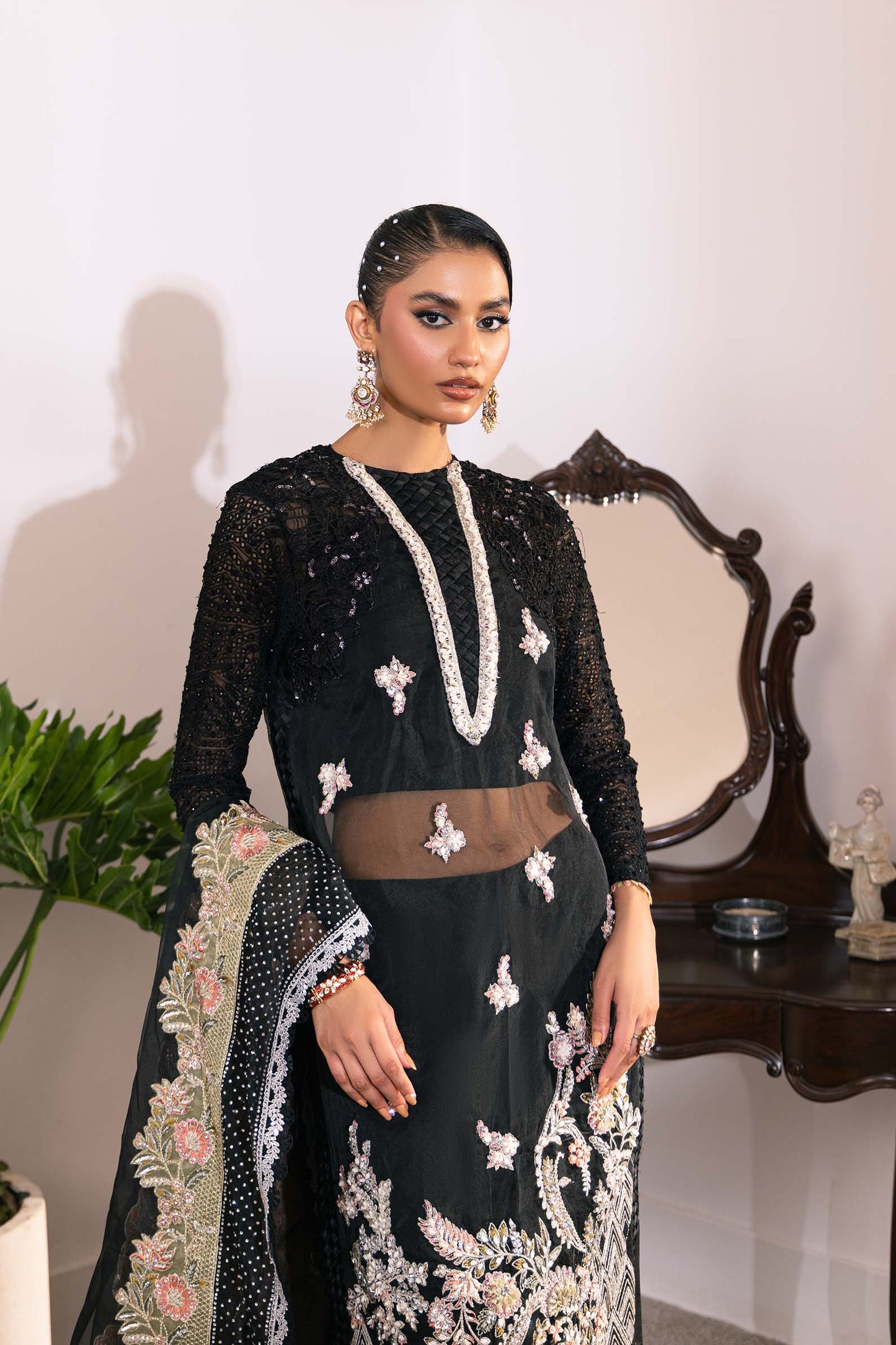 Sitara | Maryam Hussain Black Net Embroidered Hand Embellished Suit