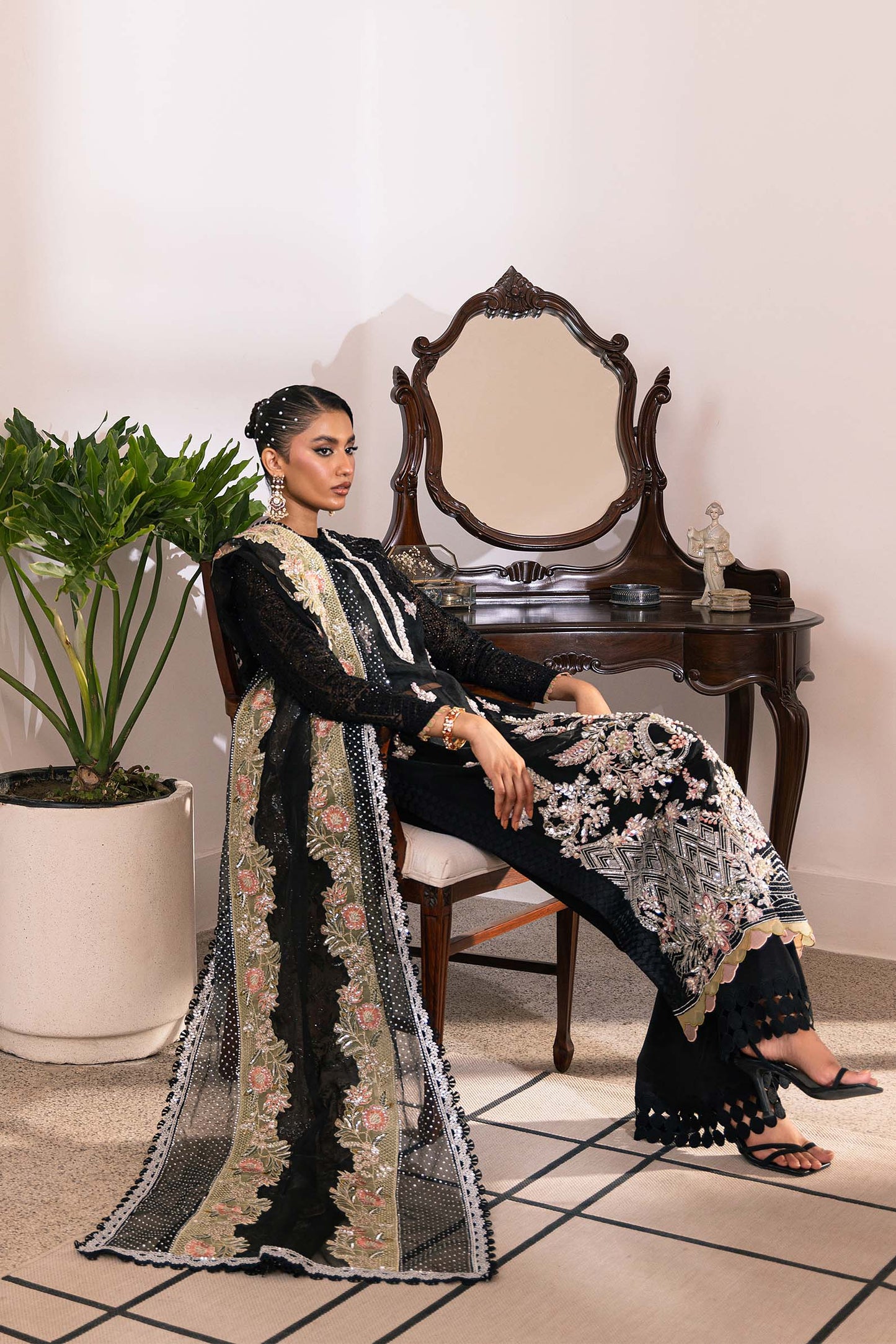 Sitara | Maryam Hussain Black Net Embroidered Hand Embellished Suit