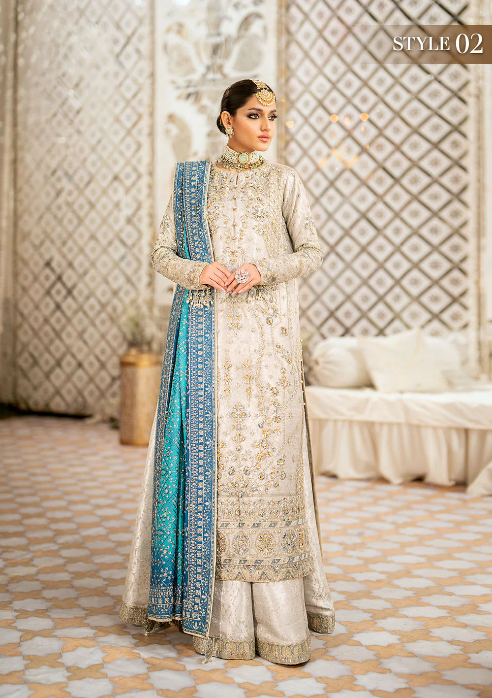 Nimmi | Light Grey Net Embellished Dress