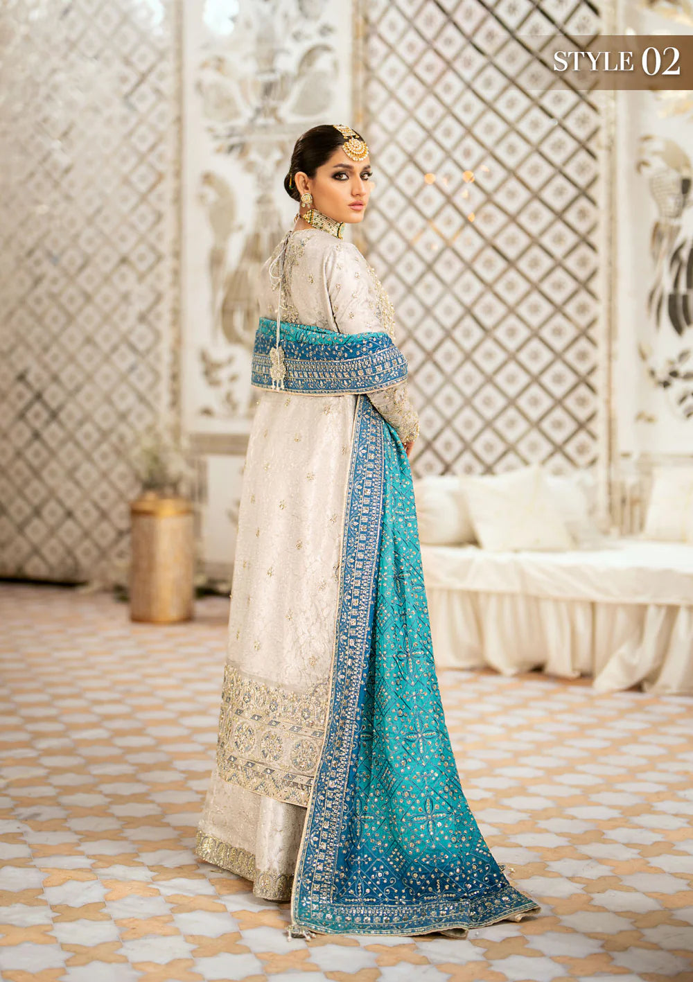 Nimmi | Light Grey Net Embellished Dress