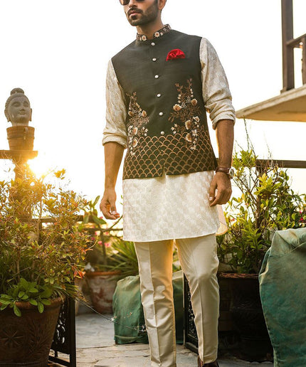 Luxury Cream Embroidered Chiffon Kurta Pajama Set