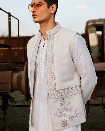 Qamar | Luxury Karandi White Kurta Set