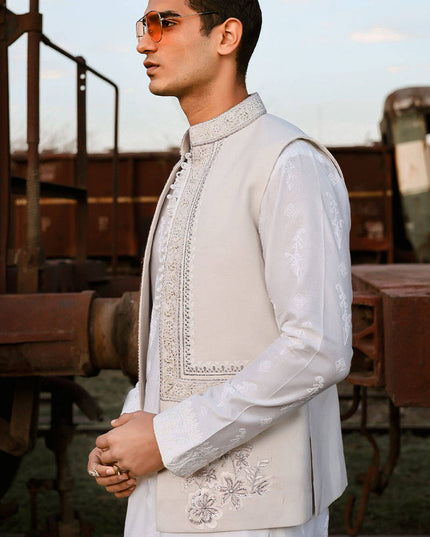 Qamar | Luxury Karandi White Kurta Set