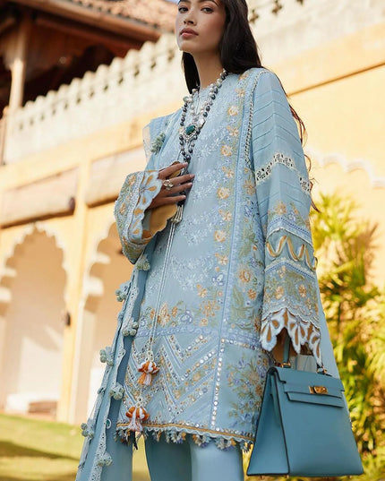 ÉLAN | Summer Lawn in Ice Blue