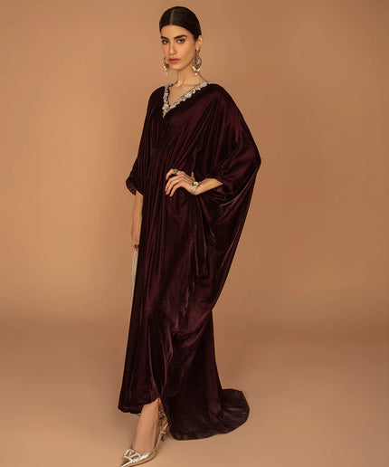 Faiza Saqlain | Plum Embellished Velvet Kaftan