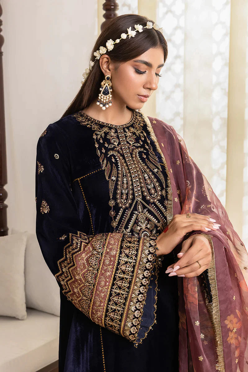BAROQUE | Embroidered Pure Velvet Sharara
