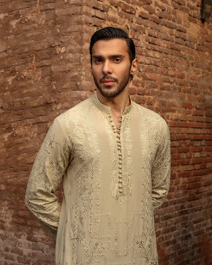 Faiza Saqlain Pastel Yellow Embroidered Karandi Kurta