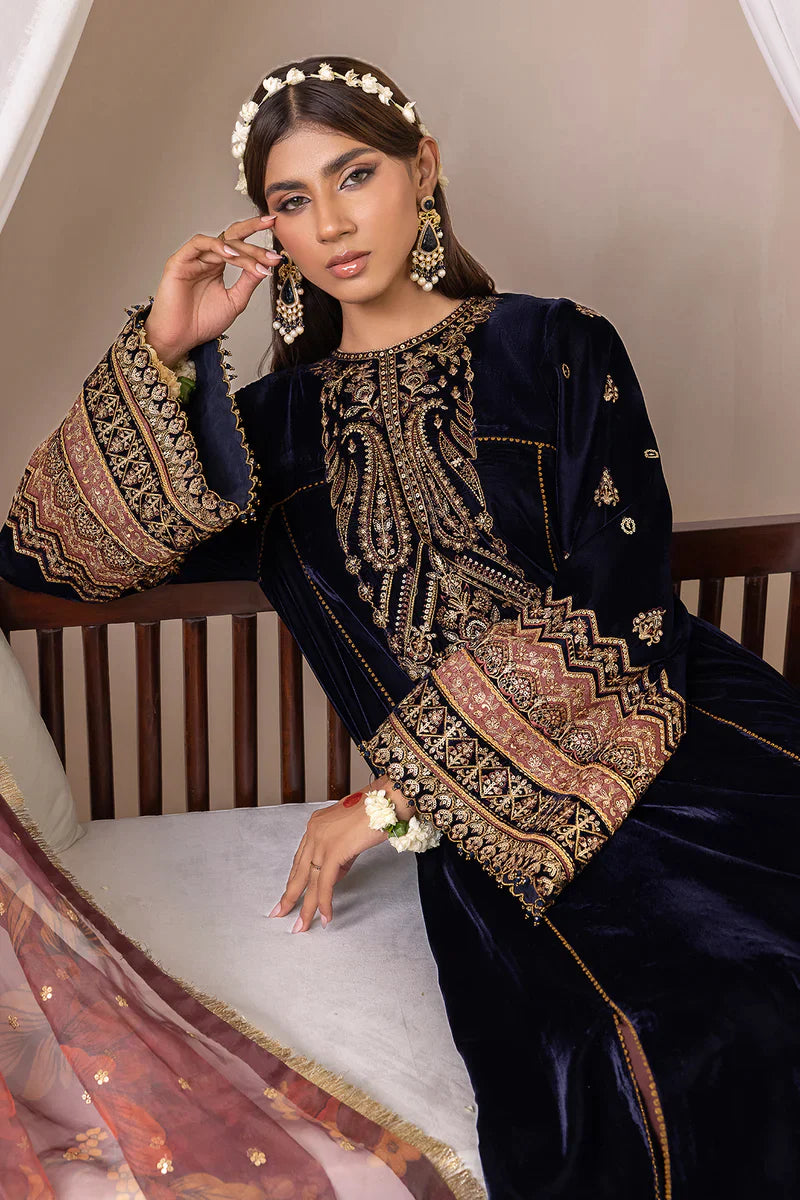 BAROQUE | Embroidered Pure Velvet Sharara