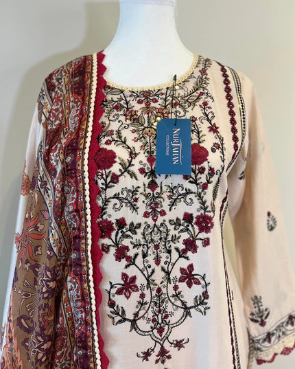 Asim Jofa | 3 Piece | Embroidered Cambric and Silk Suit