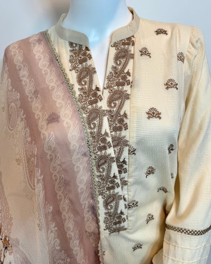 Khaadi Cream & Blush Embroidered Khaddar Shirt with Dupatta