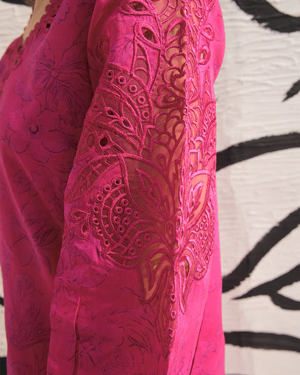 BAROQUE | Embroidered Lawn in Pink