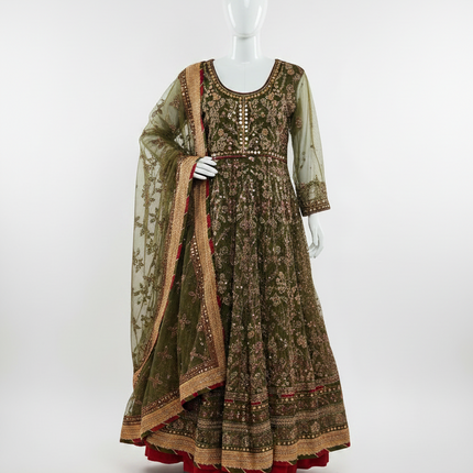 Traditional Indian outfit on a mannequin against a white background