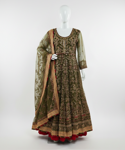 Traditional Indian outfit on a mannequin against a white background