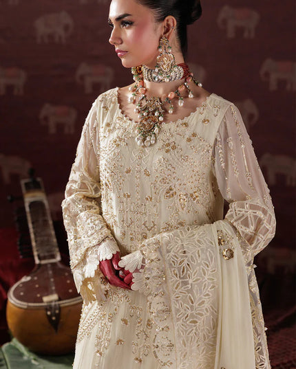Resham Rani | Beige Hand Embellished Chiffon Suit