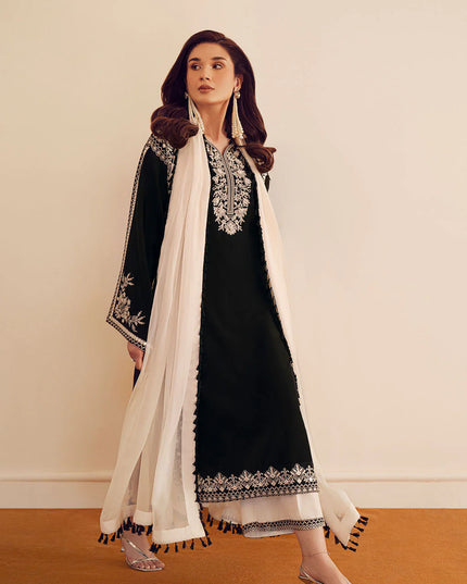 Dania | Black and White Embroidered Suit