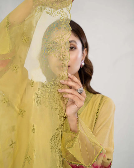 Maria B | Luxury Pret Embroidered Lawn