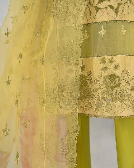Maria B | Luxury Pret Embroidered Lawn