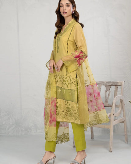 Maria B | Luxury Pret Embroidered Lawn
