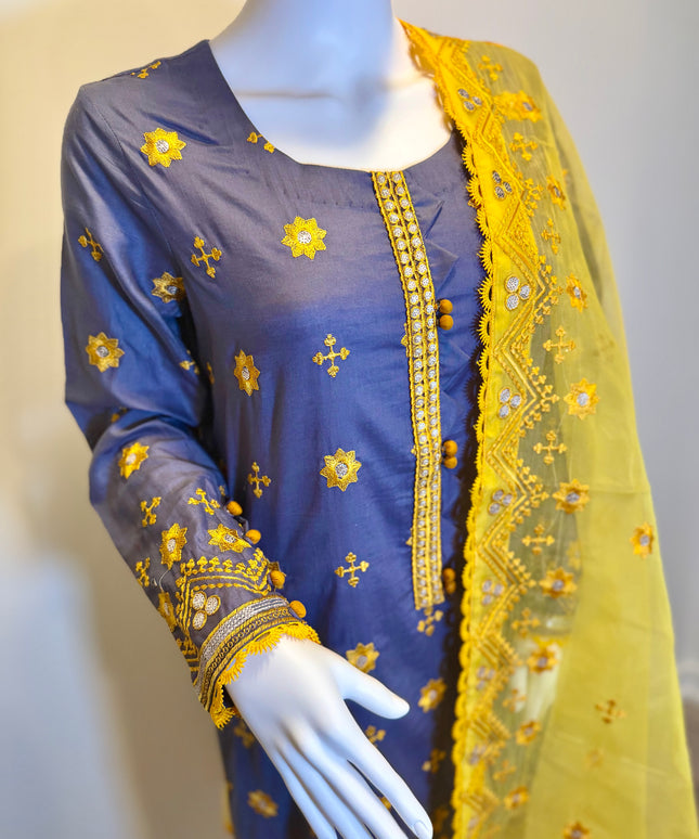 Sunflower Sapphire Embroidered 3-Piece Suit