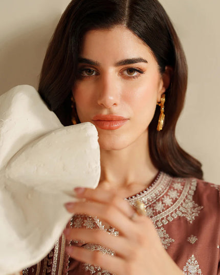 Avleen | Pure Velvet Embroidered Sharara