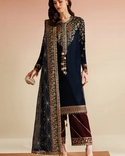 Jiyaan | Pure Velvet Embroidered Suit