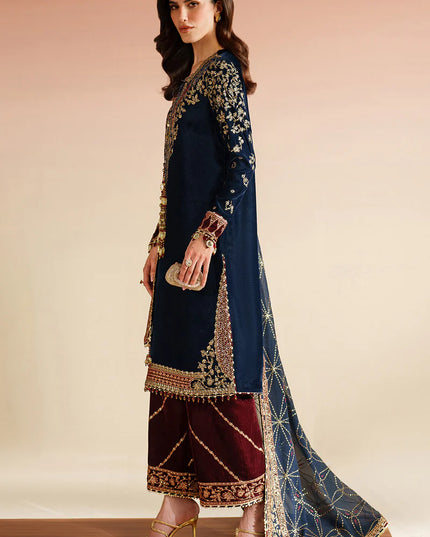 Jiyaan | Pure Velvet Embroidered Suit