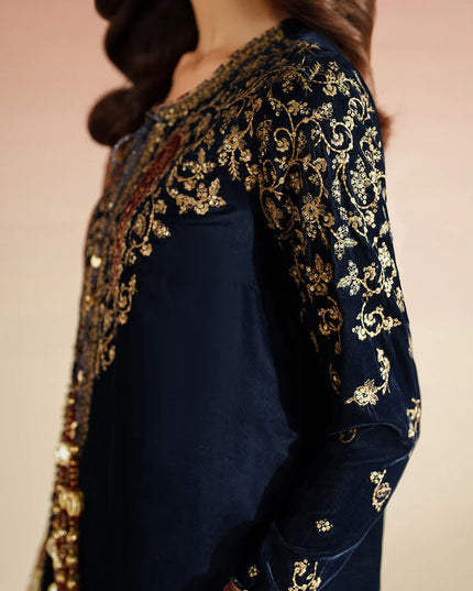 Jiyaan | Pure Velvet Embroidered Suit