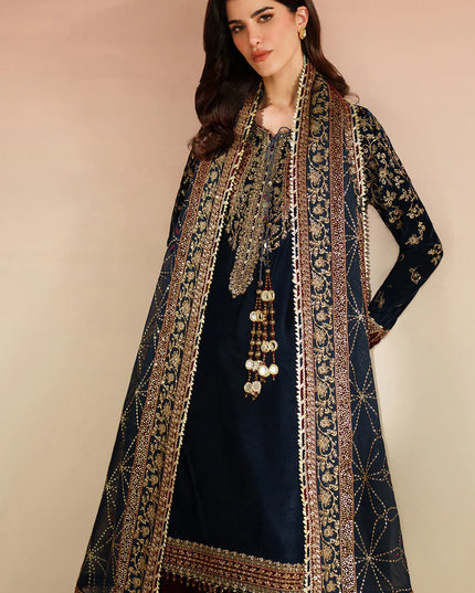 Jiyaan | Pure Velvet Embroidered Suit