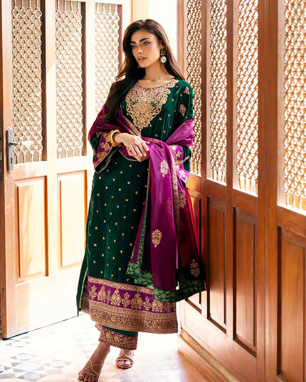 Esha | Emerald Green Velvet Hand Embroidered Suit