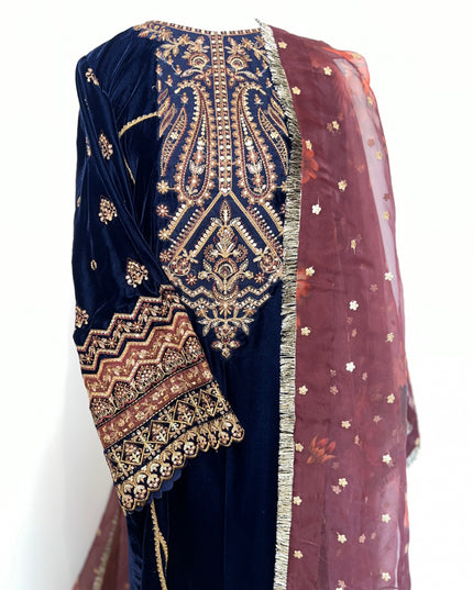 BAROQUE | Embroidered Pure Velvet Sharara