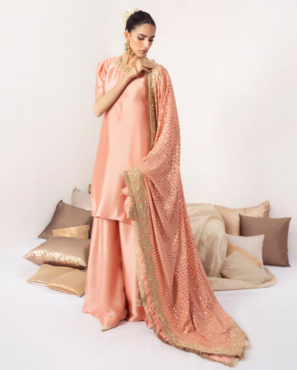MANHA | Peach Embellished Silk Kalidar Pishwas