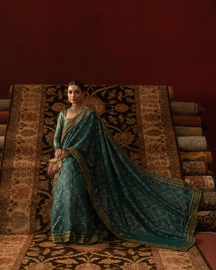 Sitaara | Emerald Green Medium Silk Saree