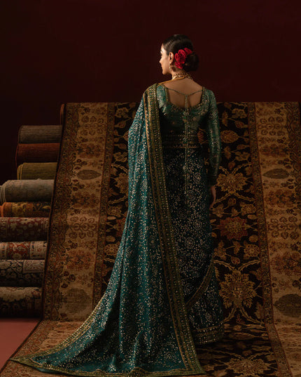 Sitaara | Emerald Green Medium Silk Saree