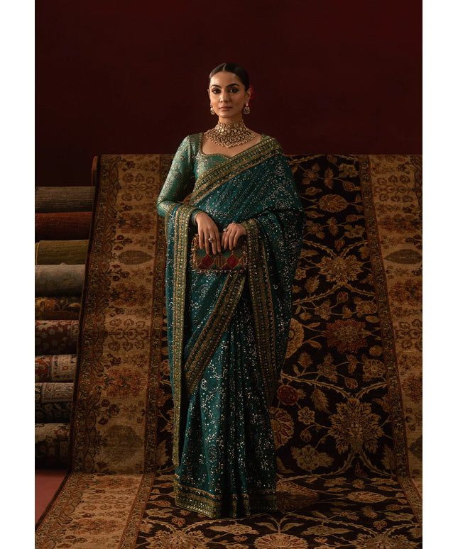 Sitaara | Emerald Green Medium Silk Saree
