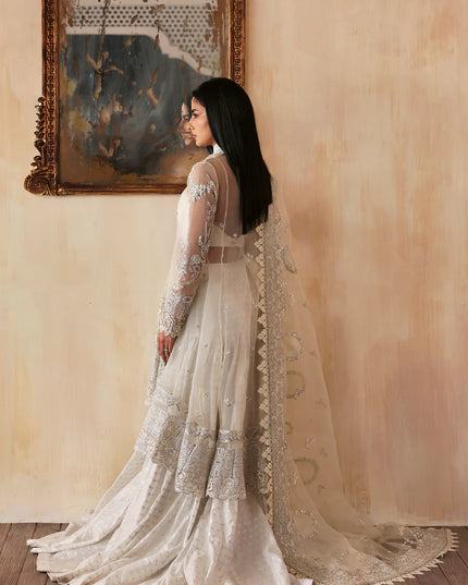 Zaunisa | White Organza Hand Embroidered Sharara