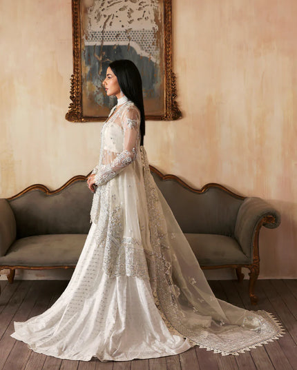 Zaunisa | White Organza Hand Embroidered Sharara