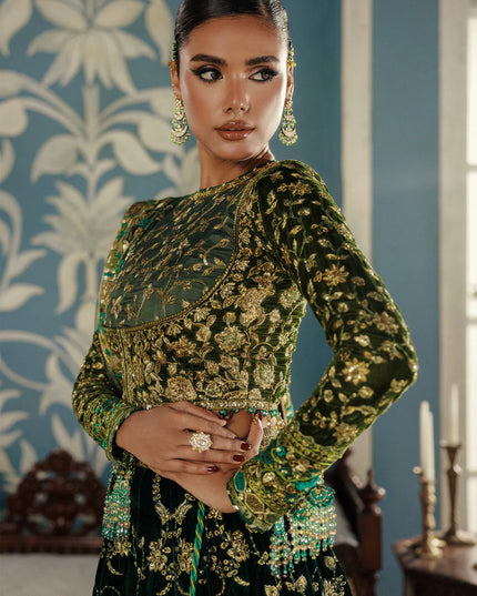Aman | Emerald Green Velvet Embroidered Wedding Dress